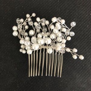 Pearl and Gem Hair Piece